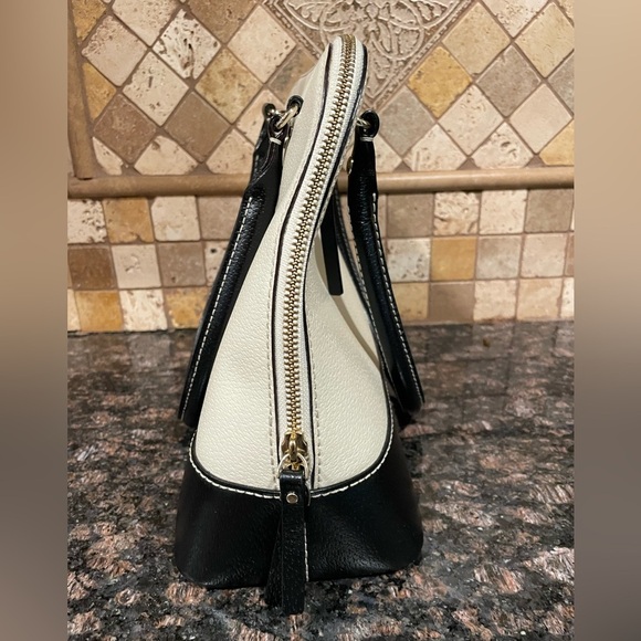 Kate Spade Black and Cream - Pebbled Leather Tote Handbag - Picture 3 of 8